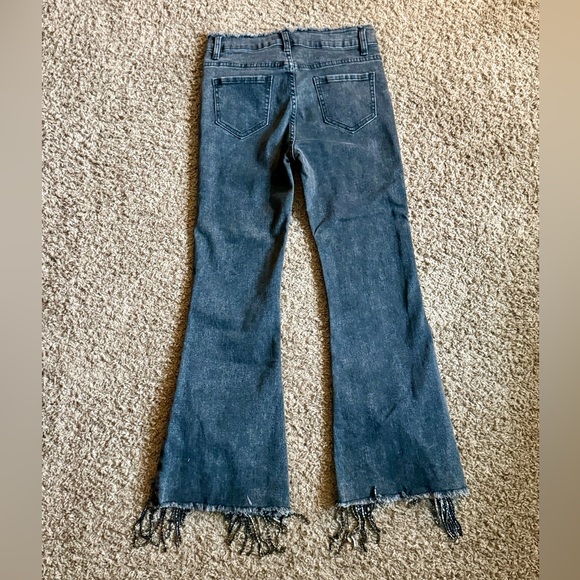 Buckle Blue B Collection Rhinestone Fringe Cropped Flare Jeans – Size Small - Picture 9 of 15